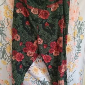 Lularoe leggings size large green and pink